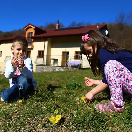 Na Slnecnej Strani 게스트하우스 비헨